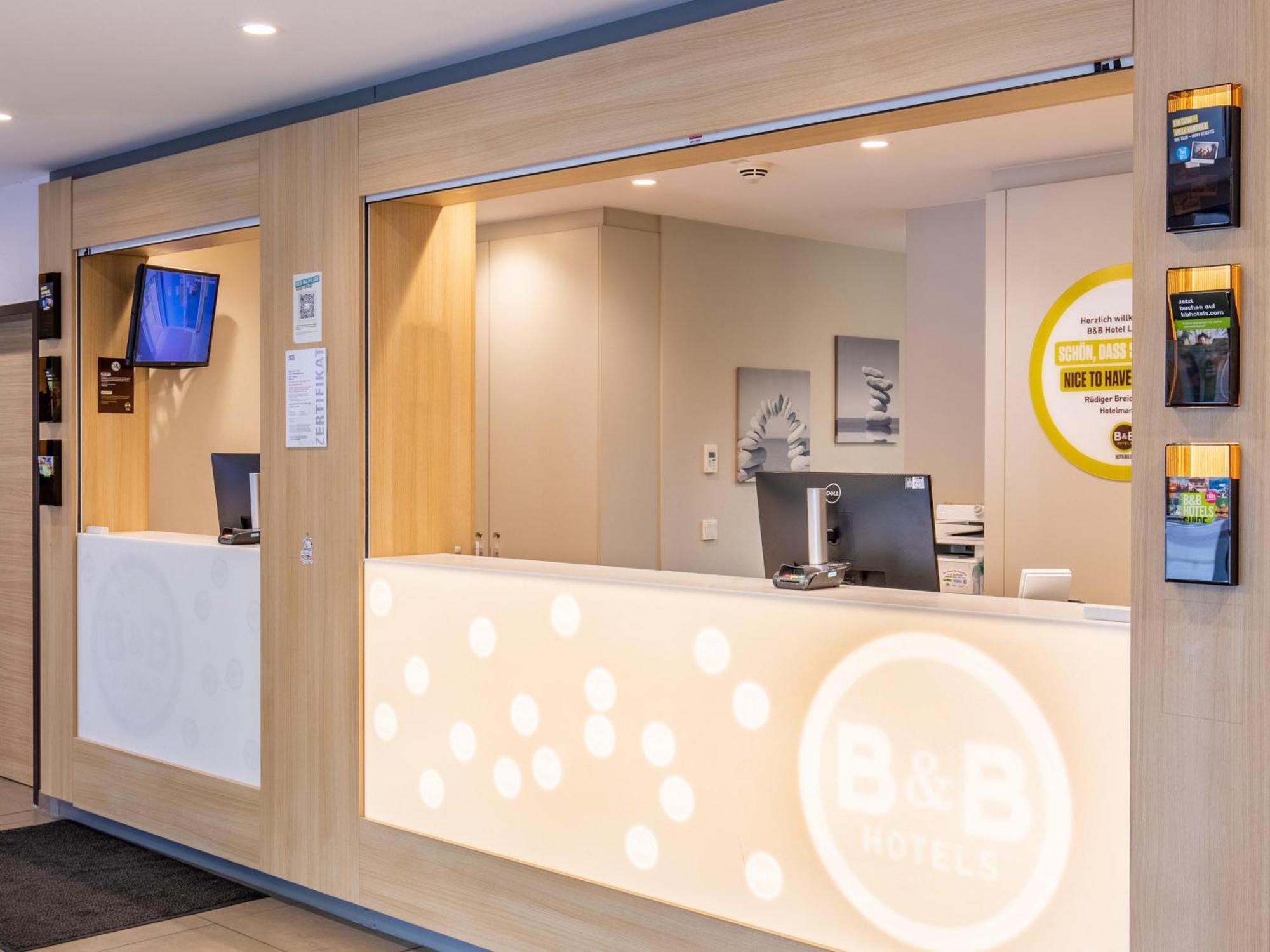 B&B Hotel Lueneburg Bagian luar foto