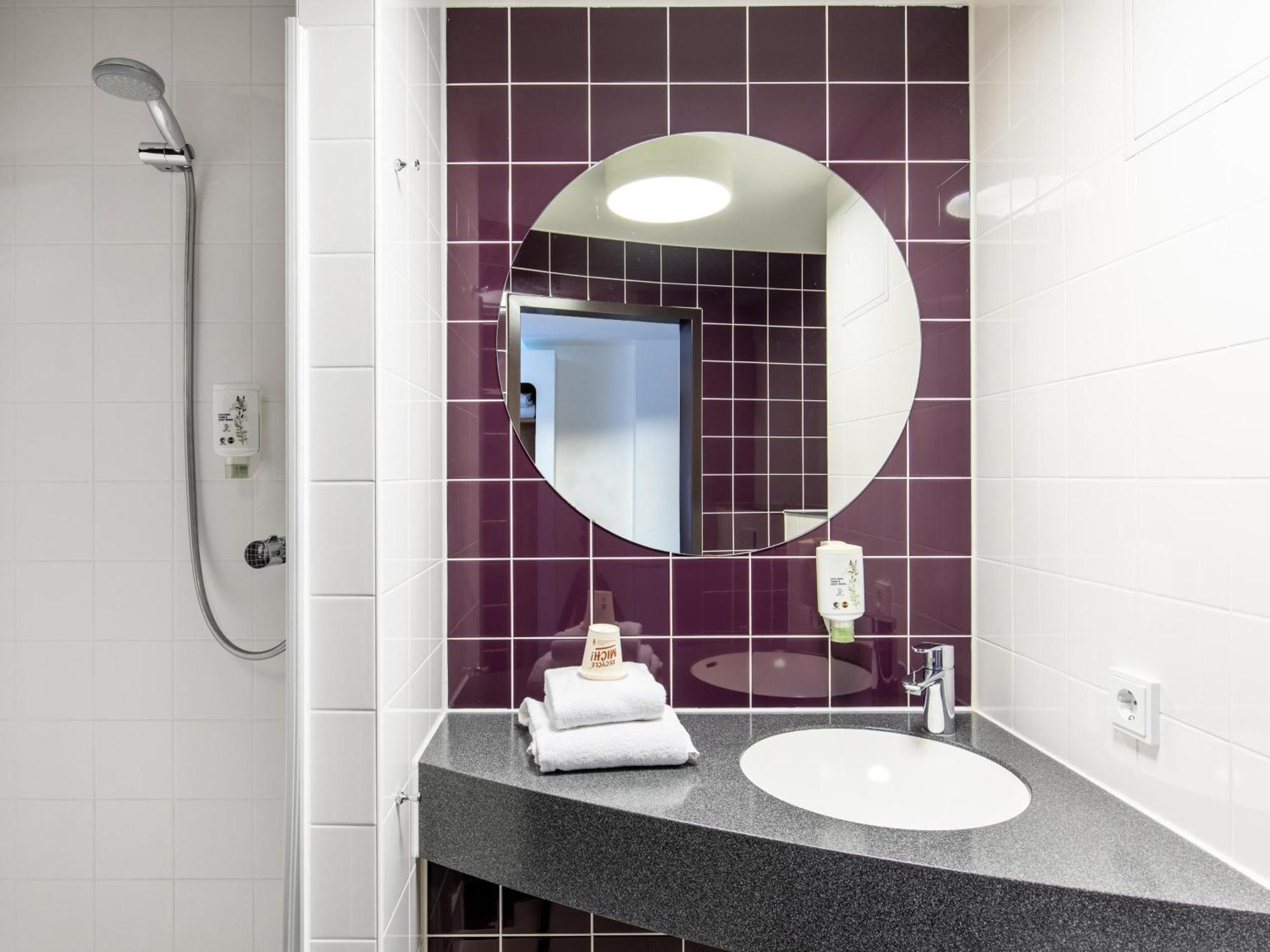 B&B Hotel Lueneburg Bagian luar foto